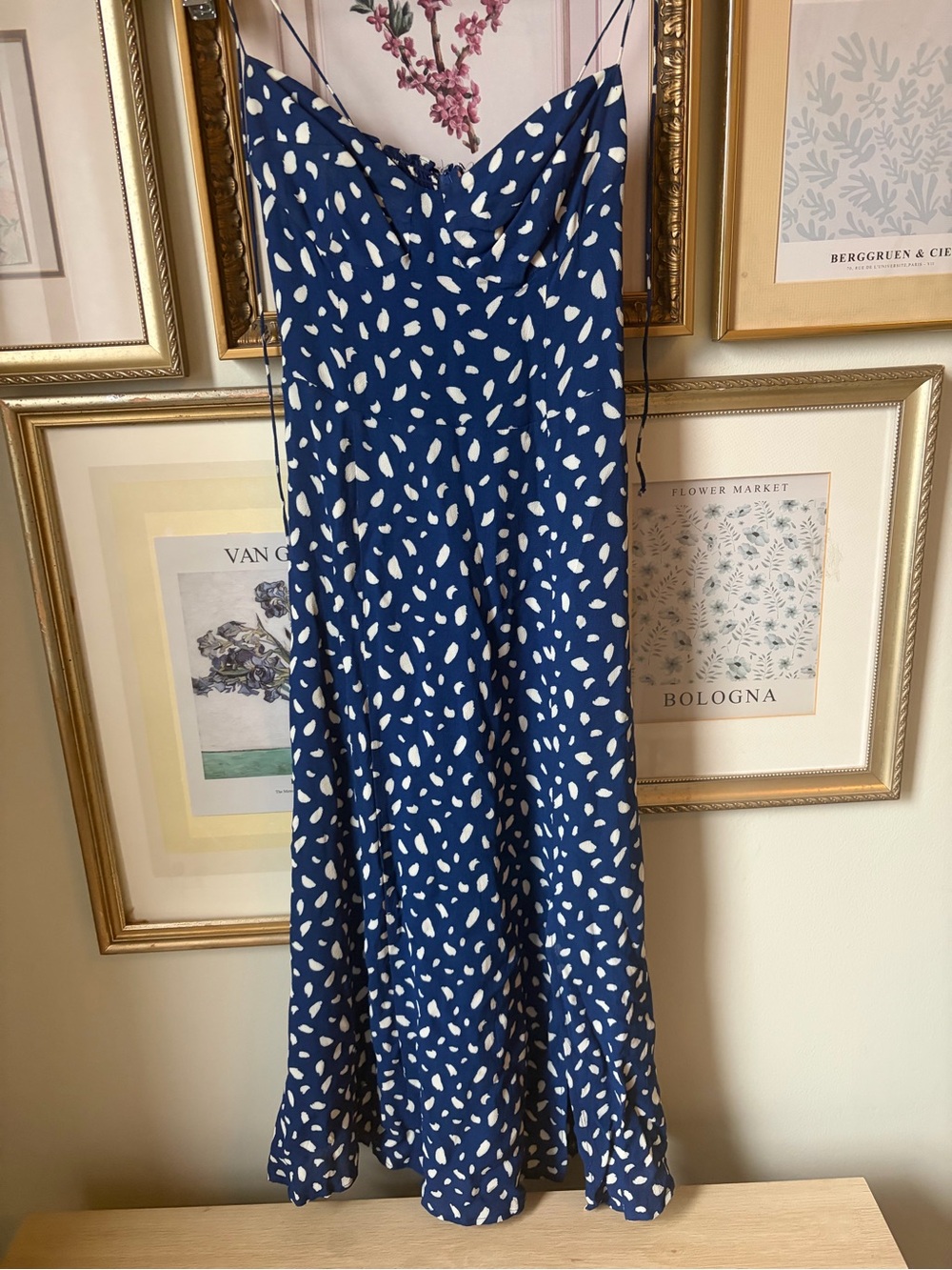 Reformation Juliette Midi Dress in Spotted Navy 0 - Picture 6 of 8